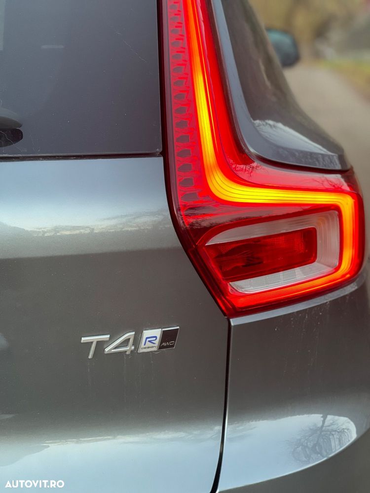 VOLVO XC40 2019 — imagine 8