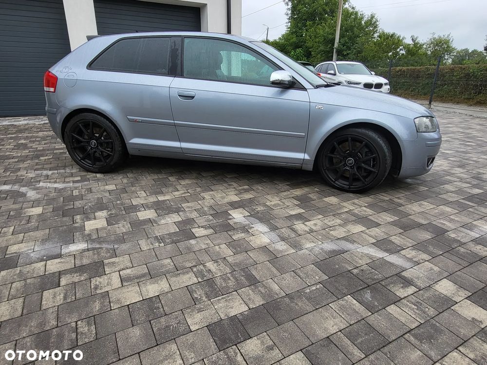 Audi A3 3-drzwiowe 3.2 quattro S Line Sportpaket plus - 17
