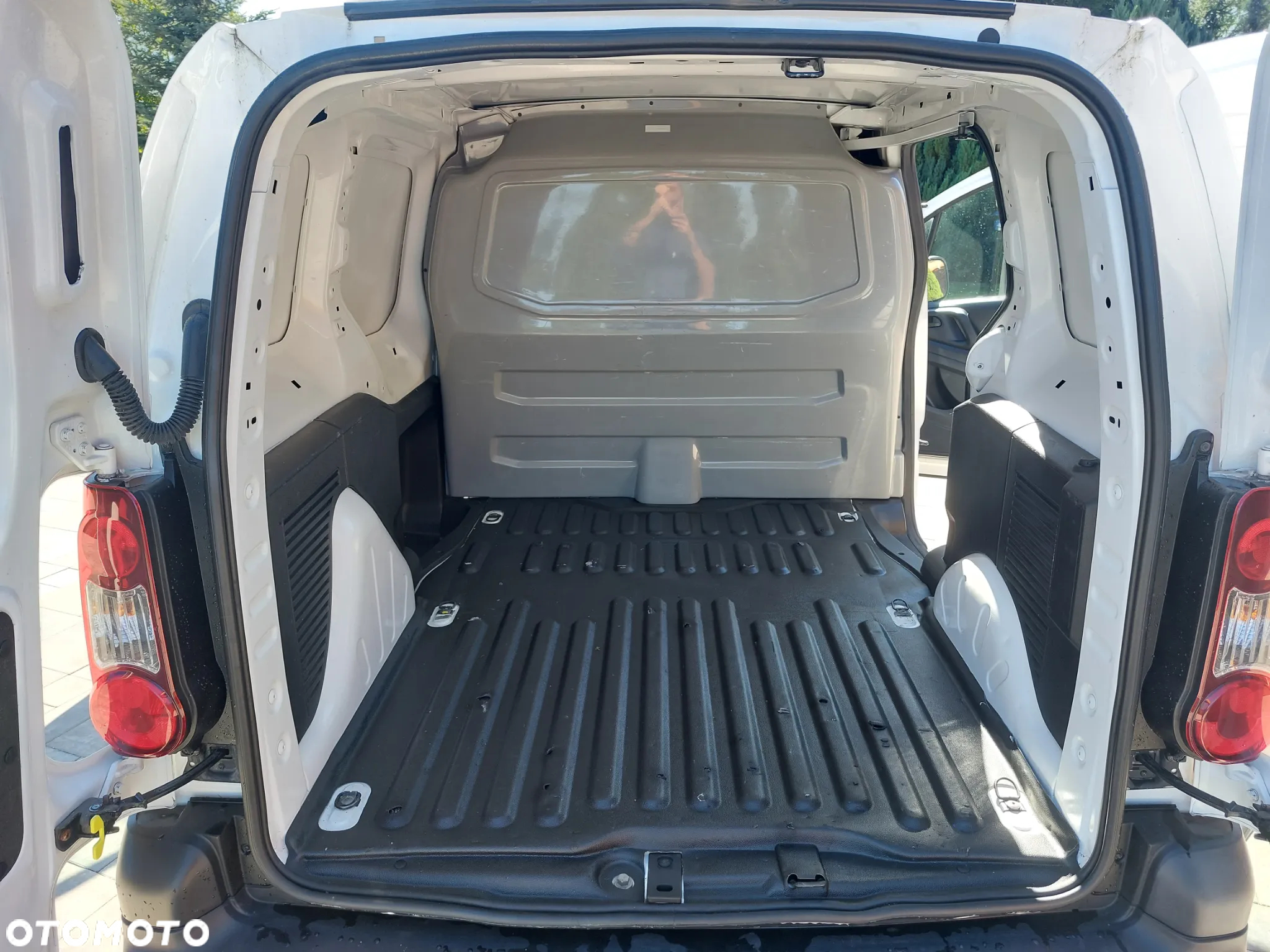 Peugeot Partner 1.6 BlueHDi L2 Pro (bryg.) - 17
