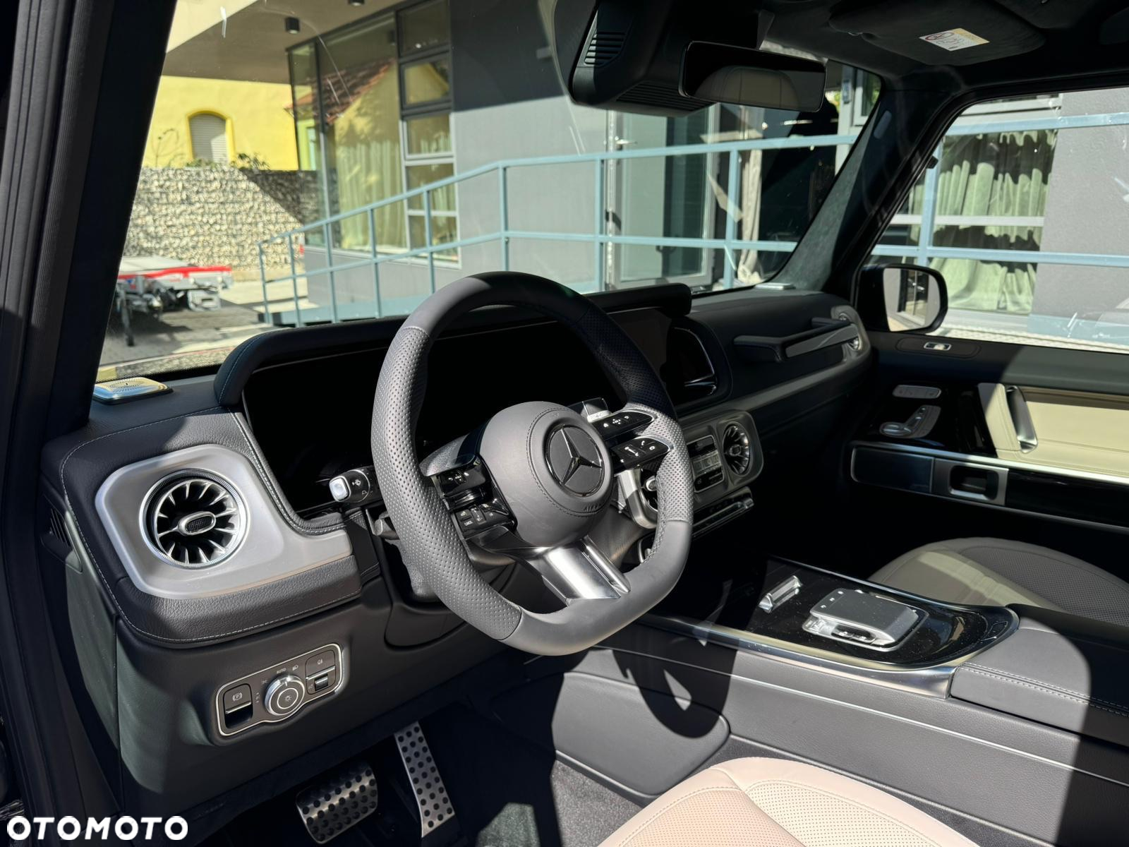 Mercedes-Benz Klasa G 450 d 9G-TRONIC - 14