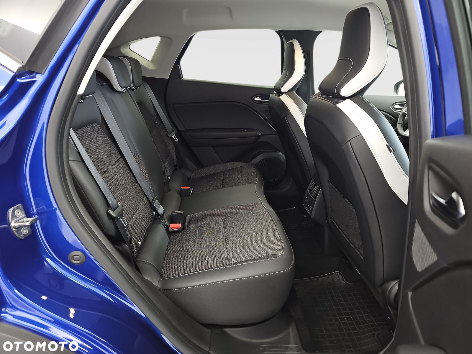 Renault Captur 1.3 TCe mHEV Techno EDC - 33