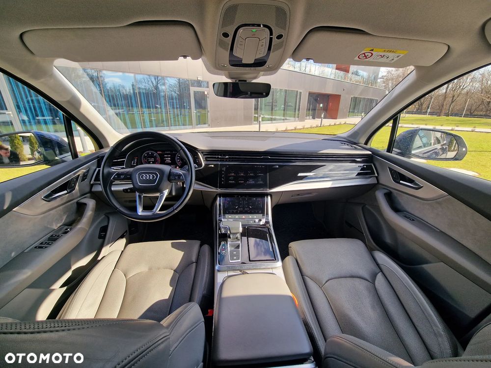 Audi Q7 - 13