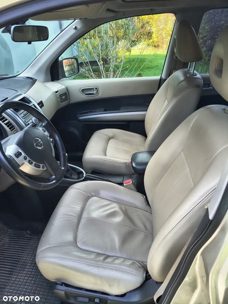 Nissan X-Trail - 6