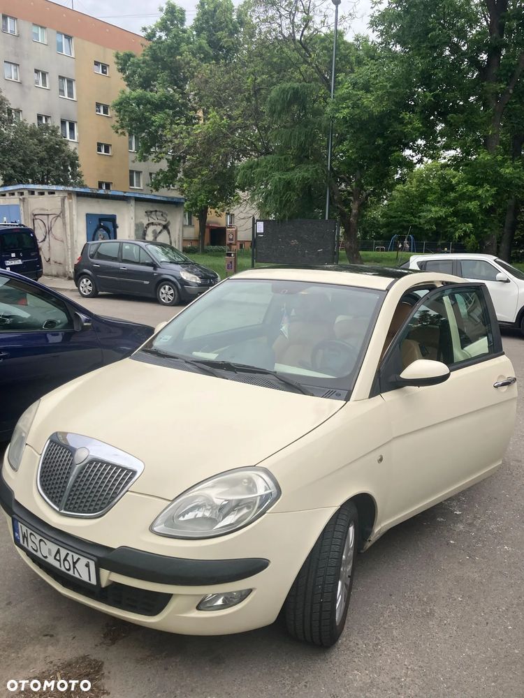 Lancia Ypsilon 1.4 16v Platino - 7