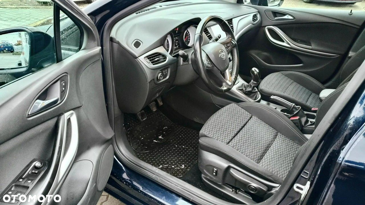 Opel Astra - 7