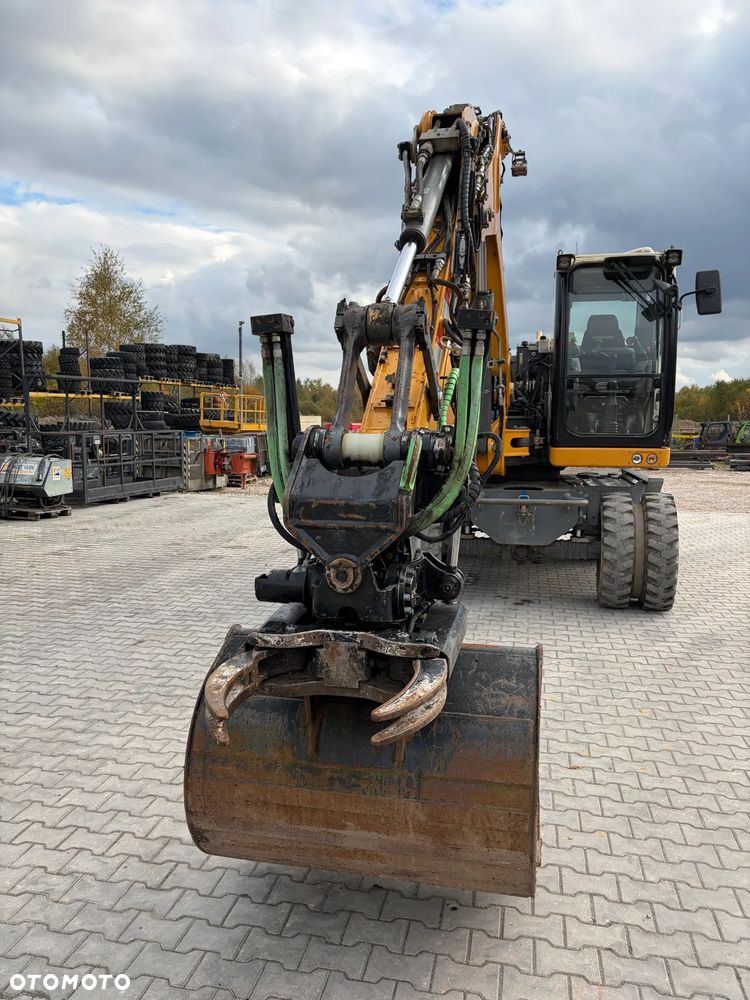 Liebherr A910 Compact Rototilt ze szczypcami - 14