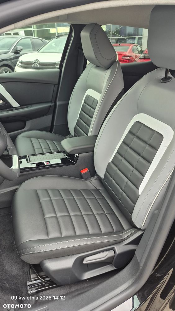 Citroën C4 1.2 mHEV Max eDCT6 - 12