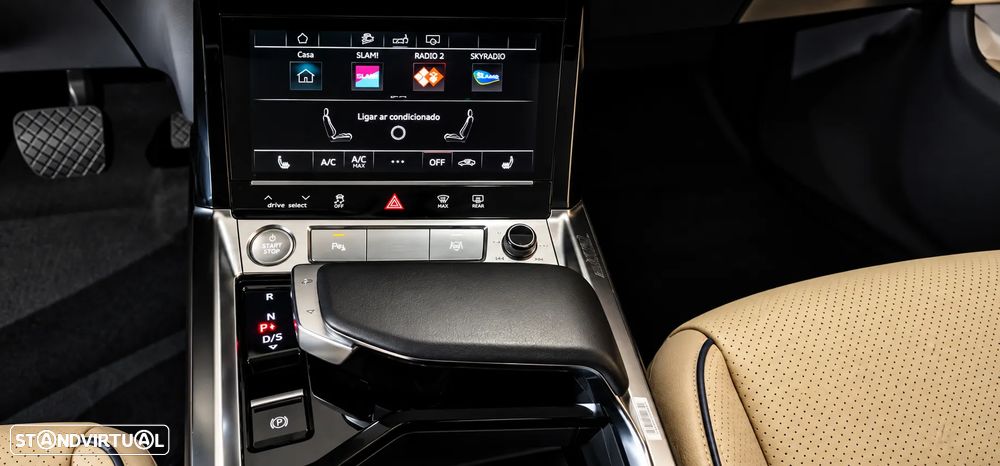 Audi e-tron 50 quattro Advanced - 43
