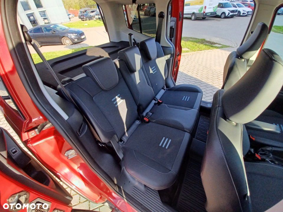 Ford Tourneo Courier - 6