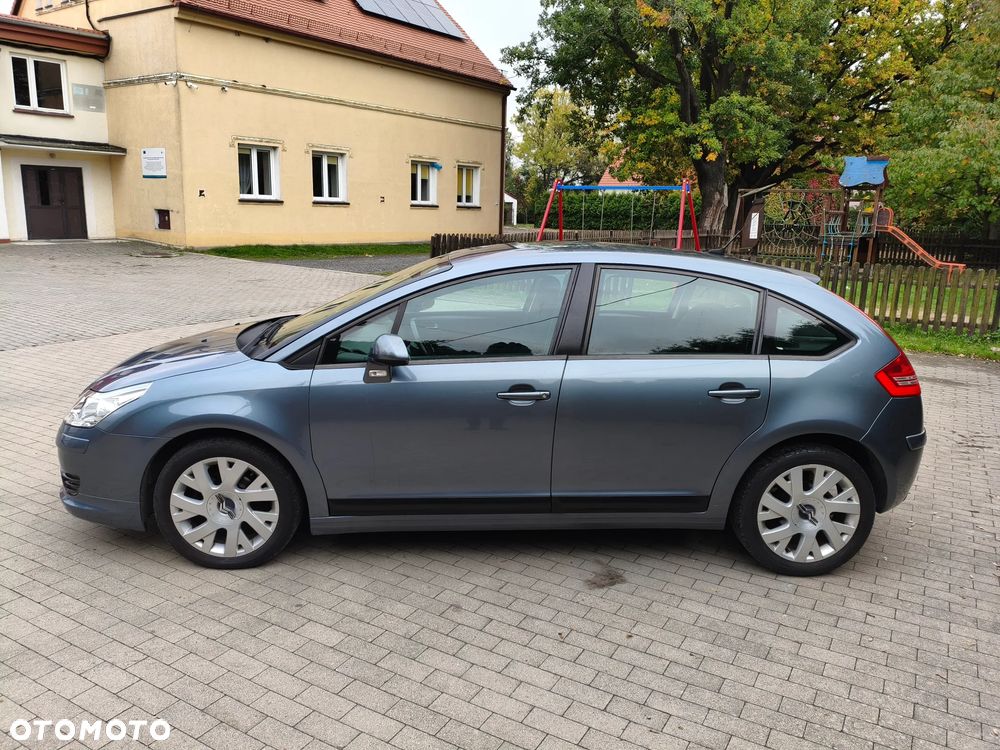 Citroen C4 2007 photo 3
