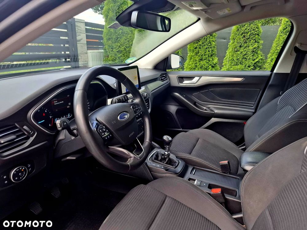 Ford Focus 1.5 EcoBlue STart-Stopp-System TITANIUM X - 18