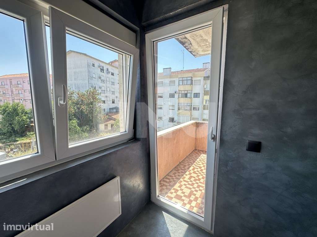 Apartamento T3 - Junto à Rotunda Europa - Grande imagem: 5/31