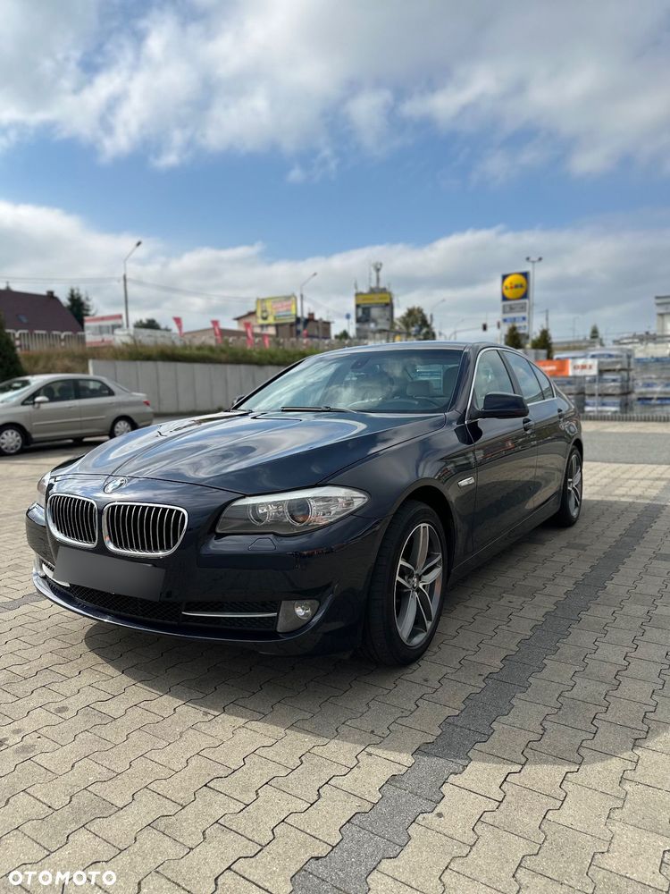 BMW Seria 5 520d Touring - 4