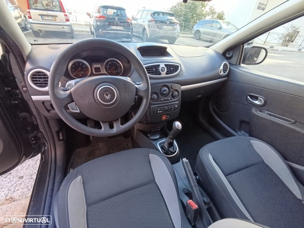 Renault Clio 1.2 TCE GT J15 - 13