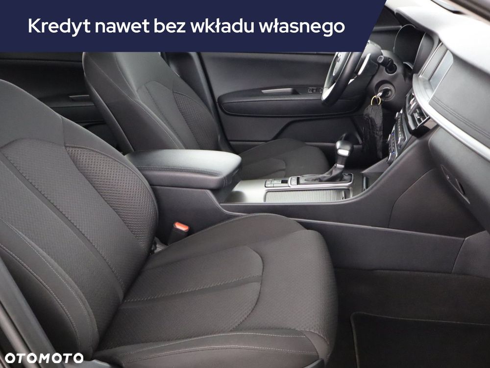 Kia Optima - 11