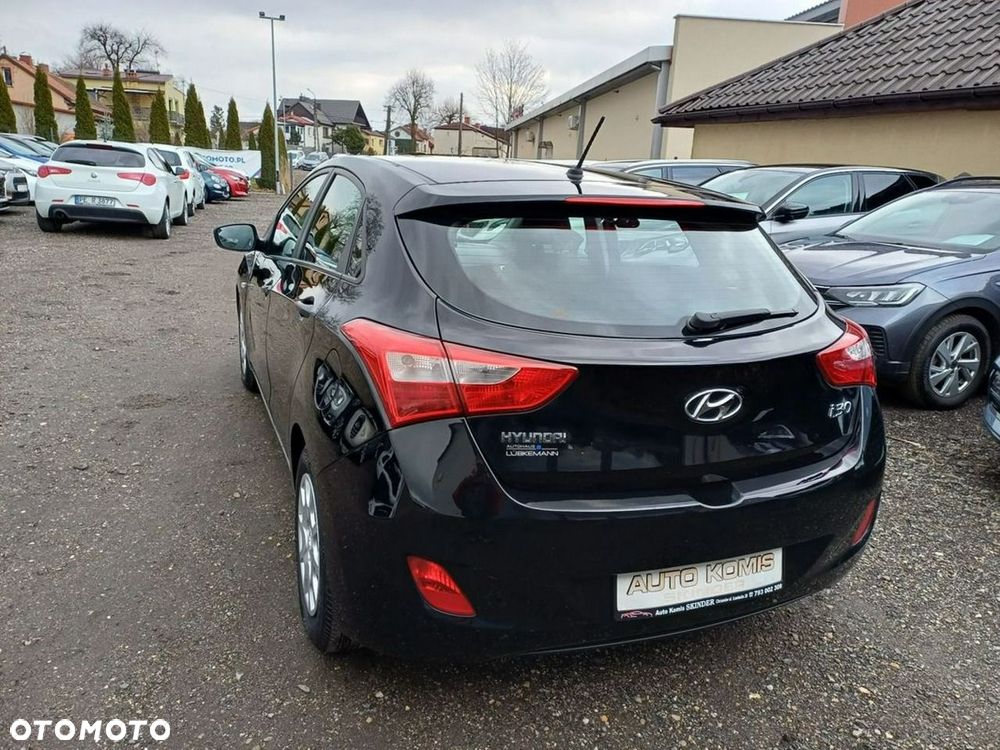 Hyundai i30 1.4 Classic + - 5