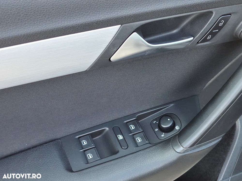 Volkswagen Passat Alltrack - 13