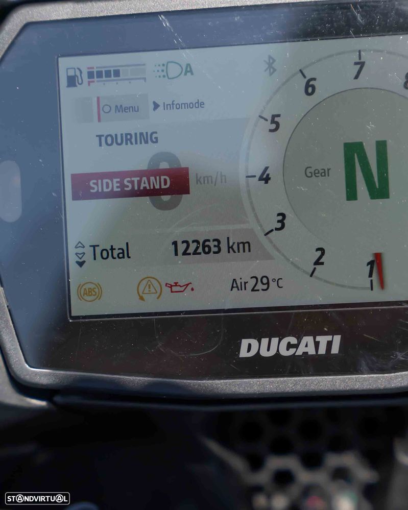 Ducati Multistrada V2 S - 16