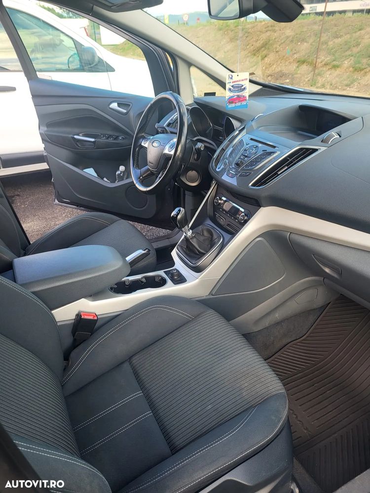 Ford C-Max - 6
