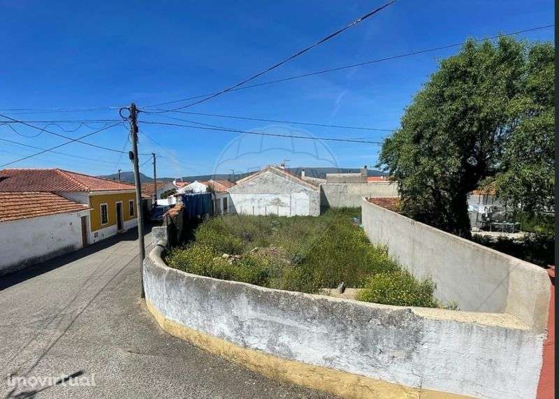 Vendo terreno para construção - Grande imagem: 2/6