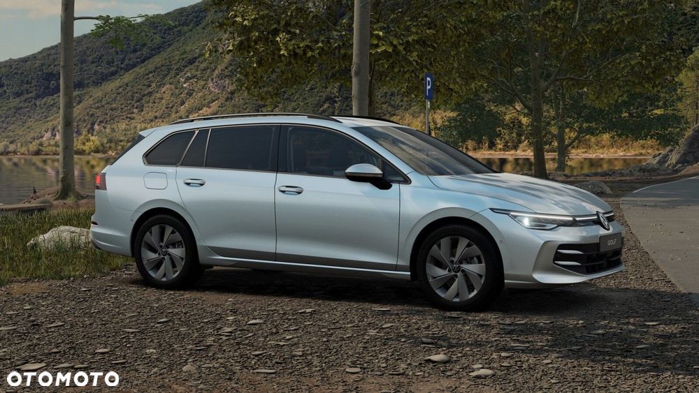 Volkswagen Golf Variant - 11