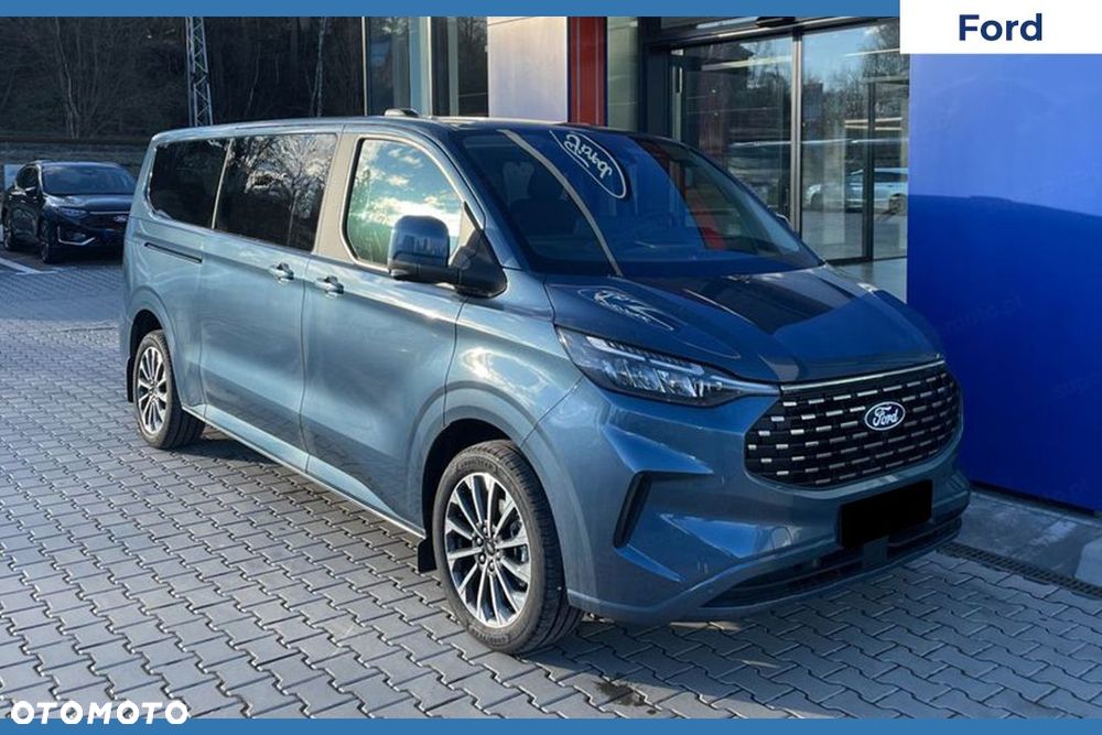 Ford Tourneo Custom - 2