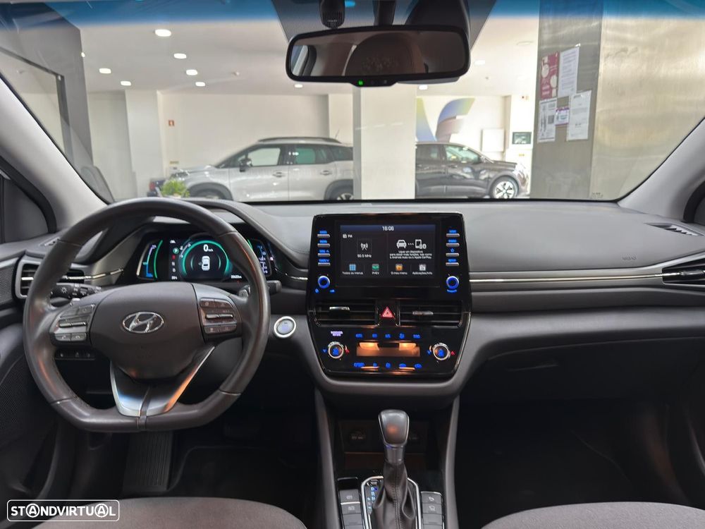 Hyundai Ioniq 1.6 GDI PHEV Pack Plus - 23