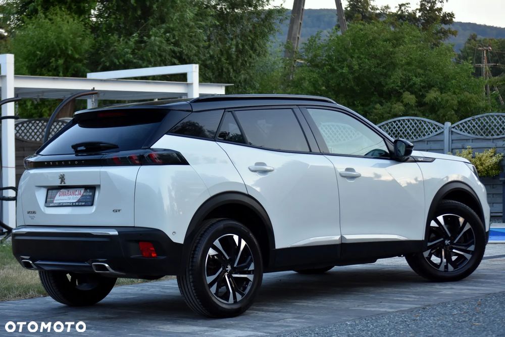 Peugeot 2008 PureTech 130 EAT8 GT Pack - 19