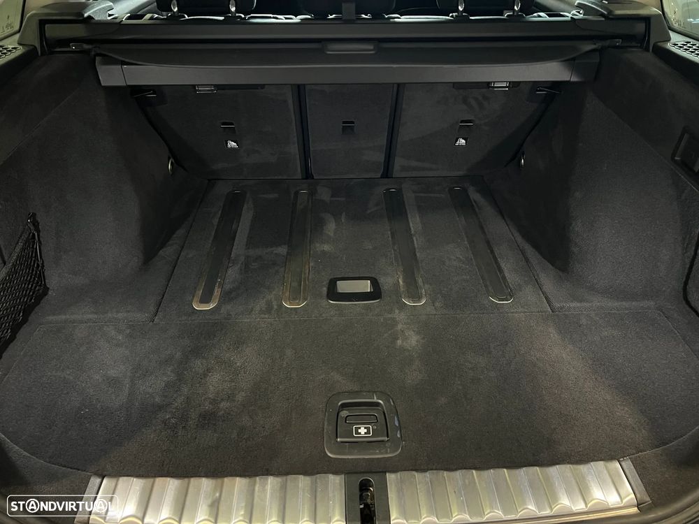 BMW 320 d Auto - 24