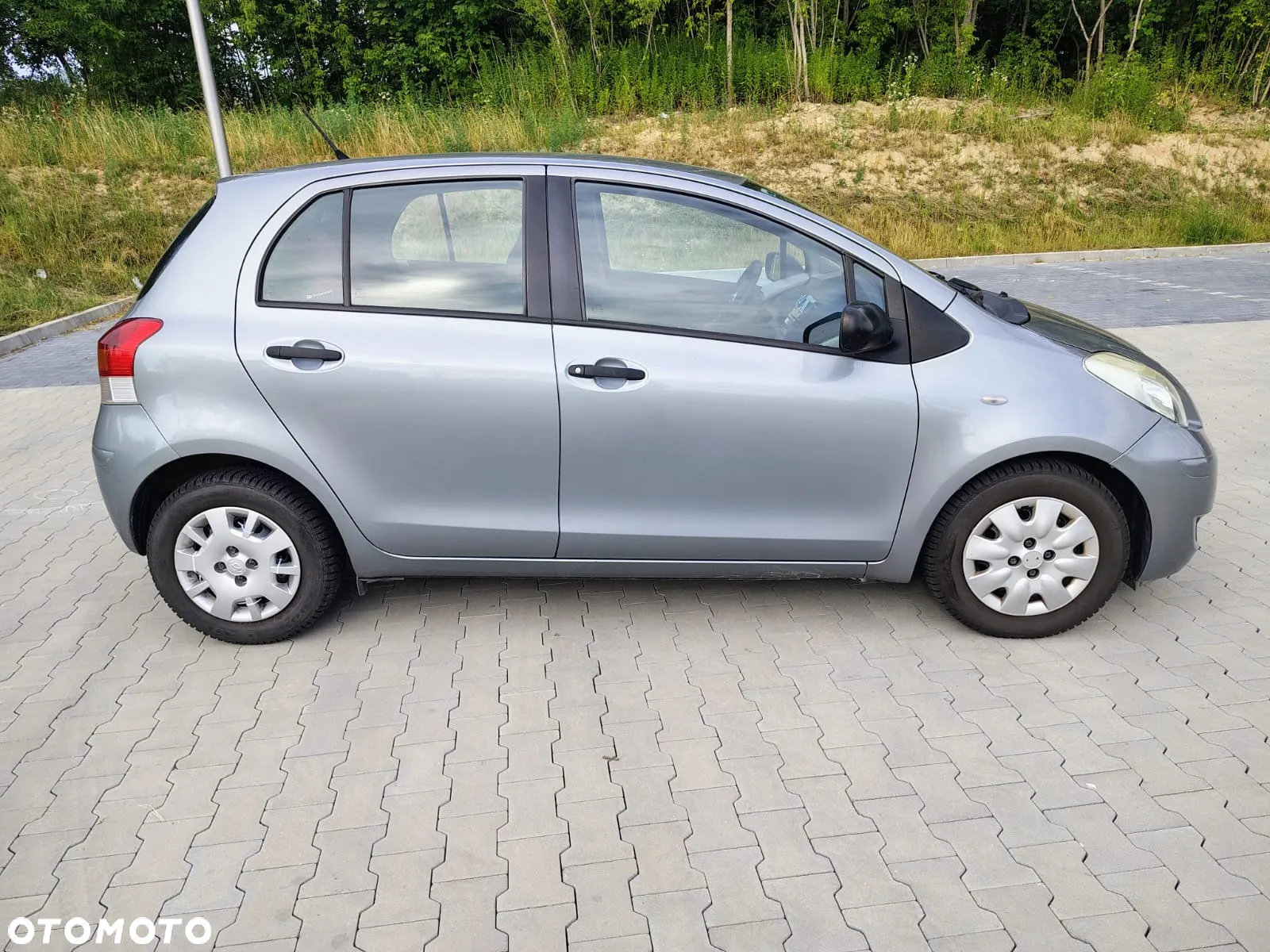 Toyota Yaris 1.33 Luna - 7