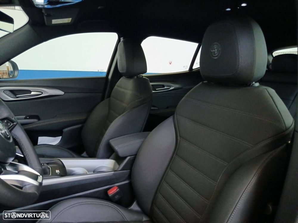 Alfa Romeo Tonale 1.5 Hybrid Sprint - 9