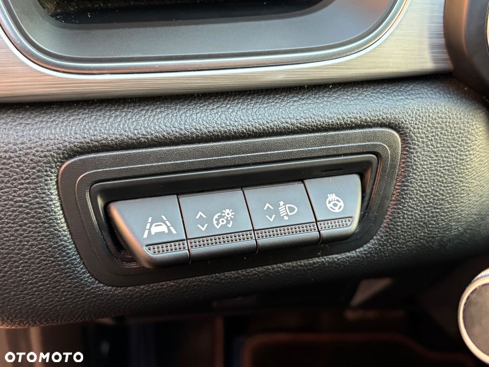 Renault Captur - 23