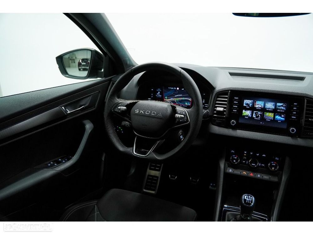 Skoda Karoq 1.0 TSI Sportline - 4