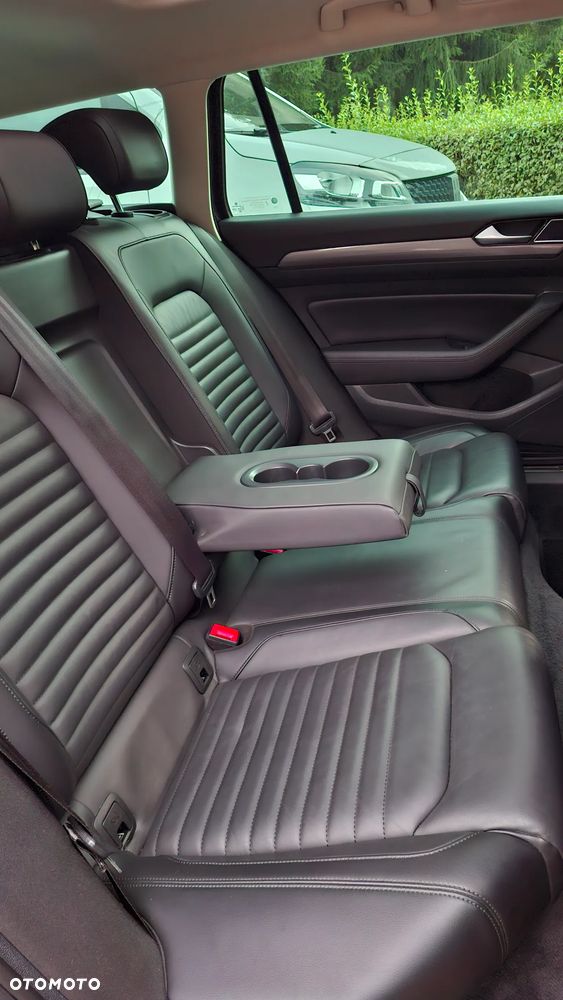 Volkswagen Passat Alltrack - 18