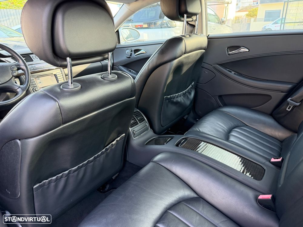 Mercedes-Benz CLS 320 CDI - 13