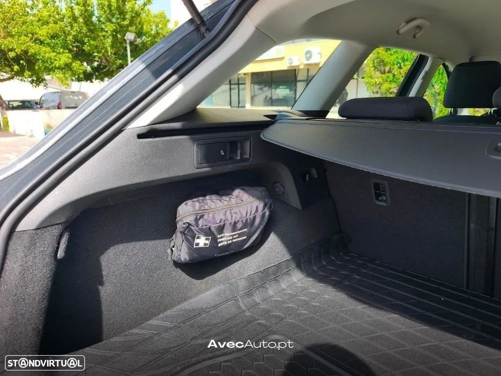 SEAT Leon ST 1.6 TDI Style S/S - 12