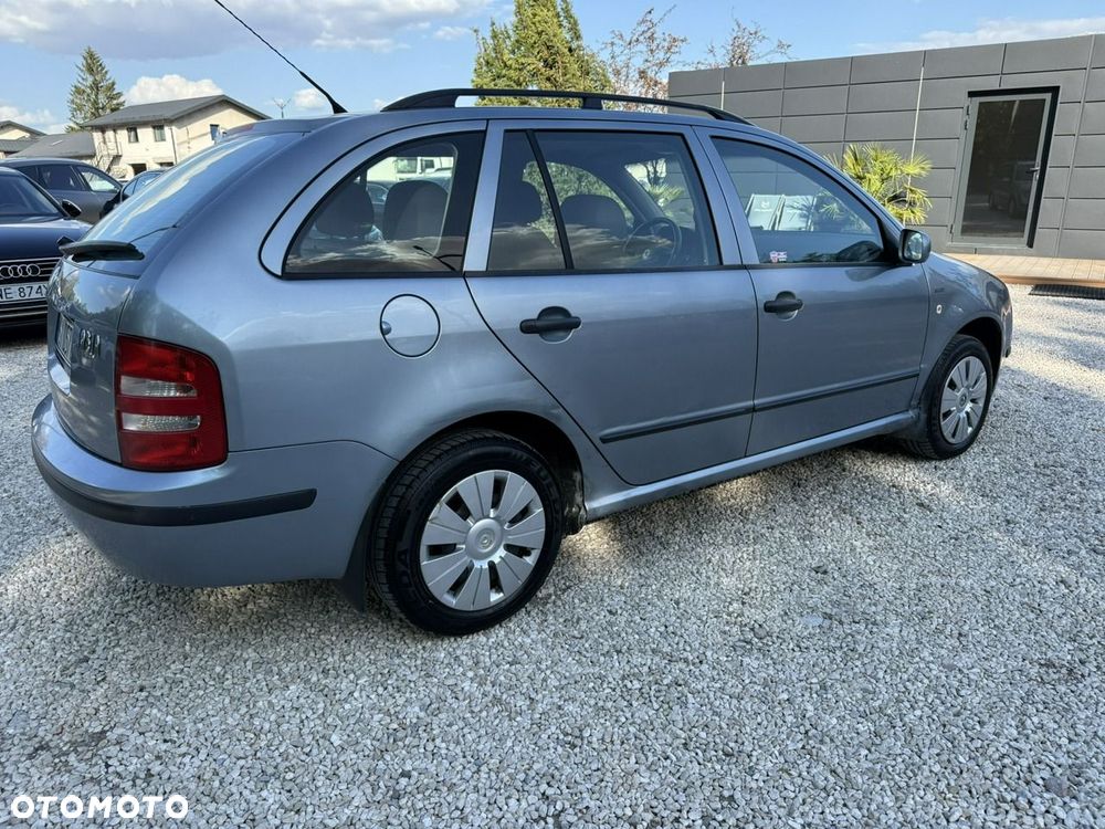 Skoda Fabia 1.4 16V Flash - 18