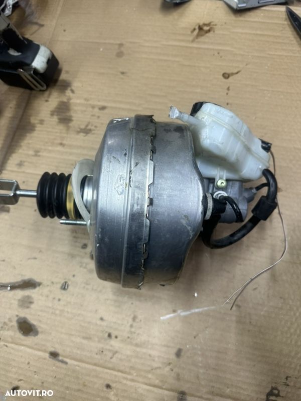 Pompa frana cu tulumba servofrana MERCEDES C-Class W205 an 2013-2019 cod A2054300030 - 1