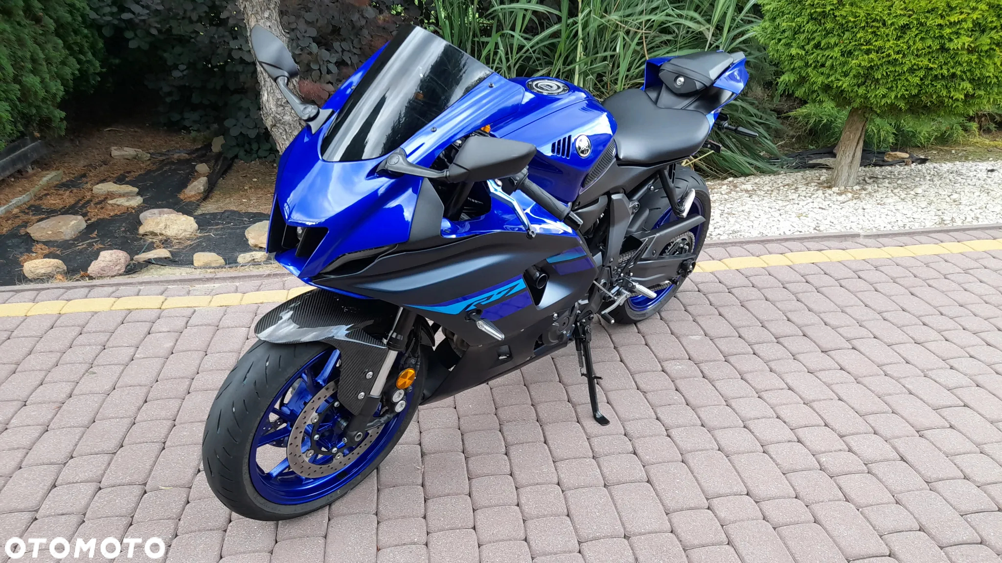 Yamaha R7 - 3