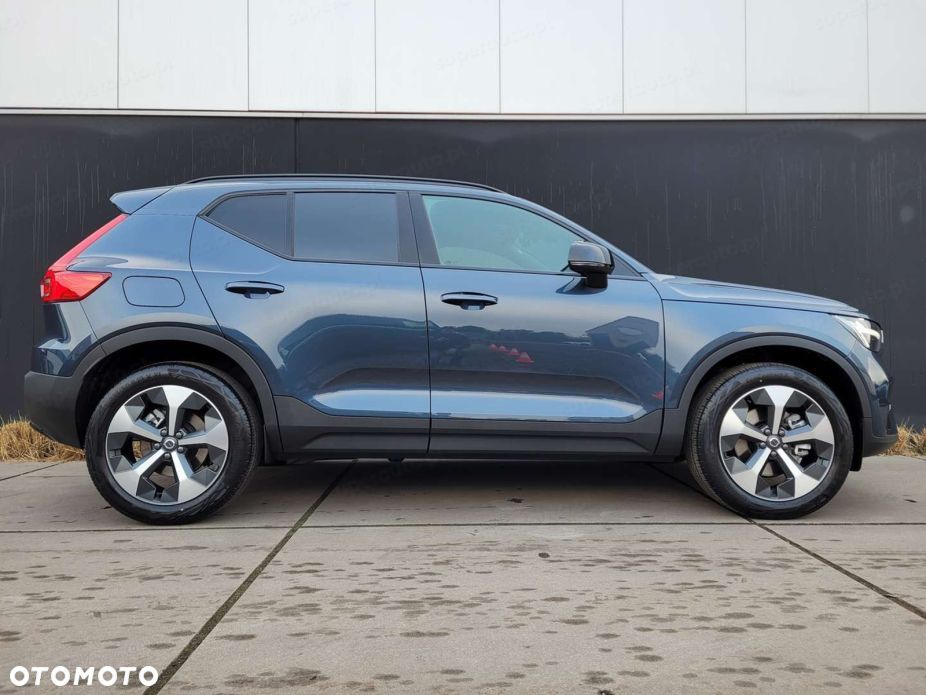 Volvo XC 40 - 3