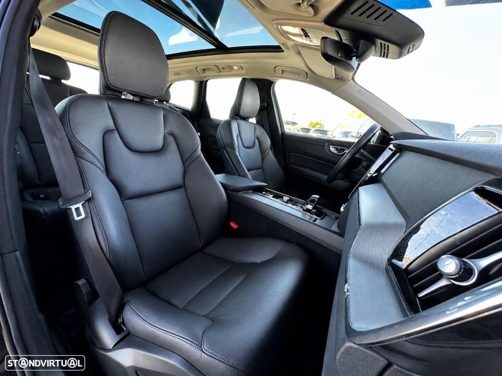 Volvo XC 60 T6 AWD Recharge Plus Dark - 5