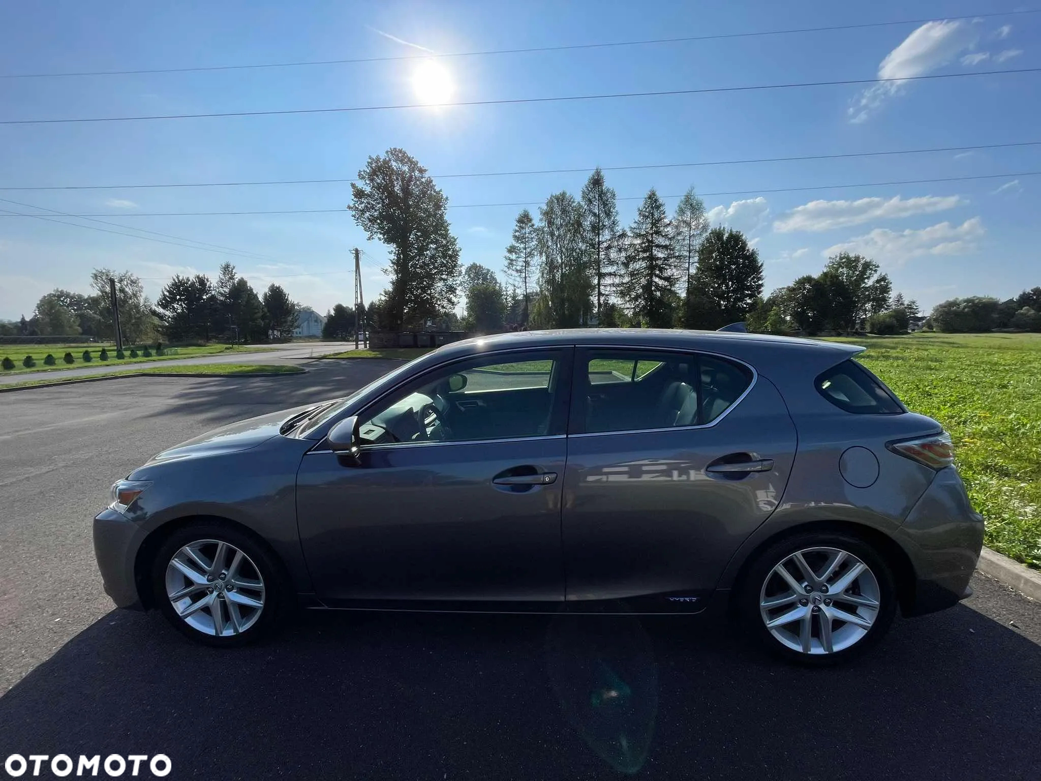 Lexus CT - 4