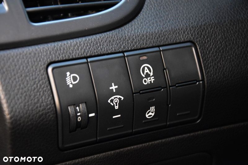 Hyundai i30 1.6 GDI BlueDrive Go - 12