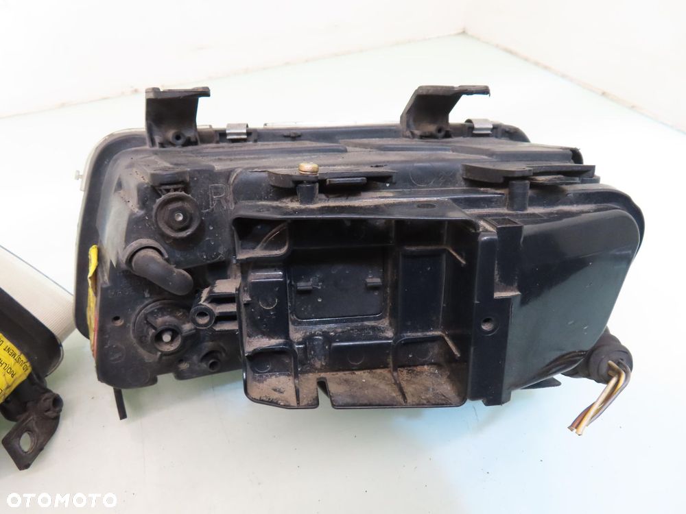 LAMPY PRZÓD AUDI A4 B5 SOCZEWKOWE + RINGI - 6