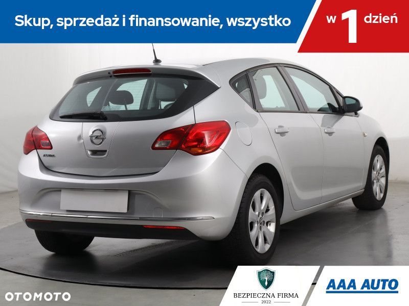 Opel Astra - 7