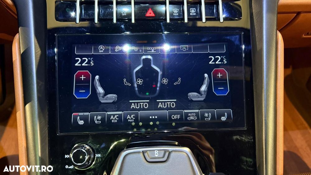 Lamborghini URUS - 27