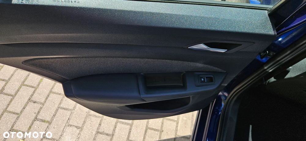 Volkswagen Golf 2.0 TDI Style - 18