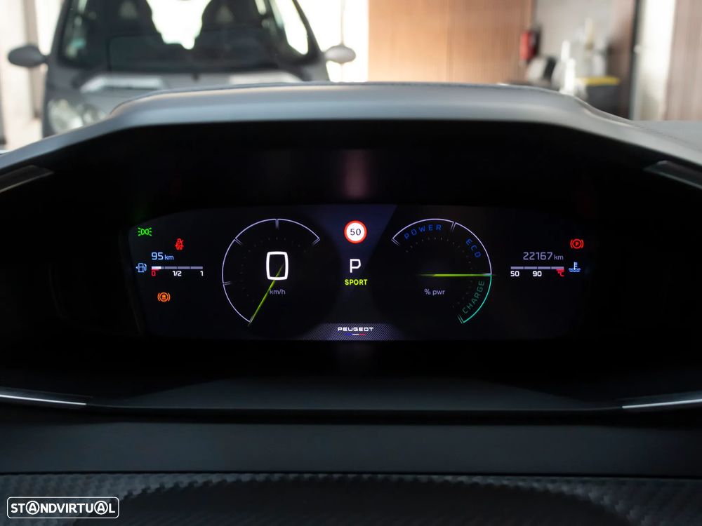 Peugeot 2008 1.2 Hybrid Allure e-DCS6 - 23