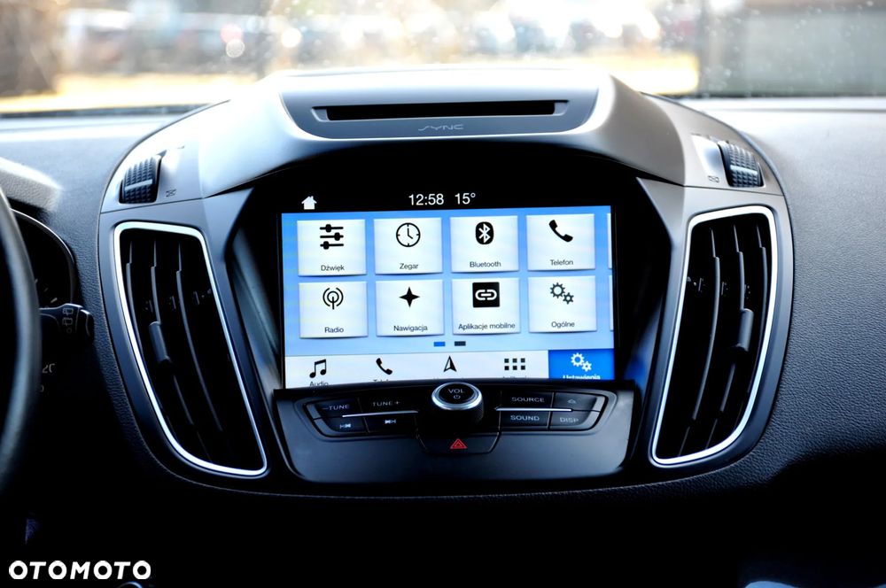 Ford C-MAX 2.0 TDCi Start-Stop-System Titanium - 32