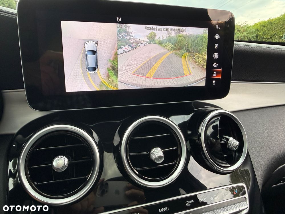 Mercedes-Benz GLC 300 4Matic 9G-TRONIC AMG Line Plus - 8